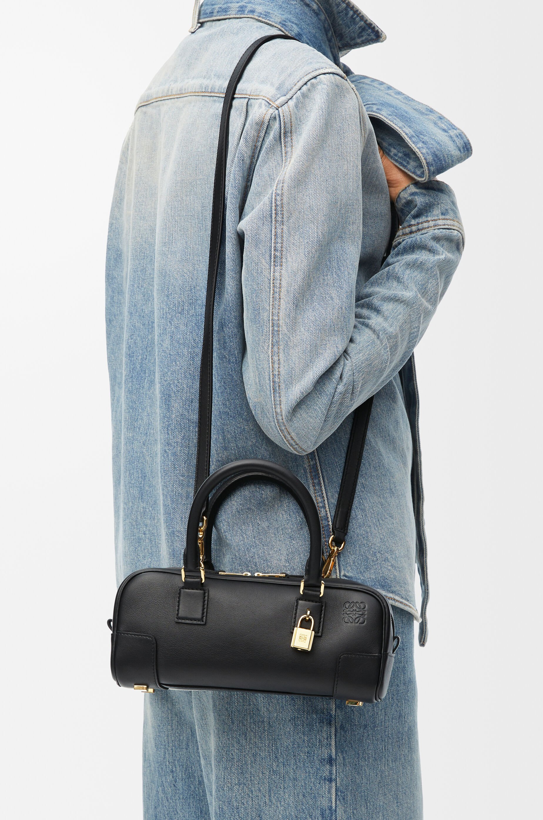 アマソナ23 クロップド バッグ（ナパカーフ）