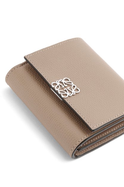 アナグラム コンパクト フラップウォレット（ペブルグレインカーフ）