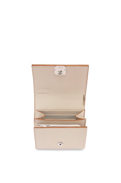 アナグラム コンパクト フラップウォレット（ペブルグレインカーフ）