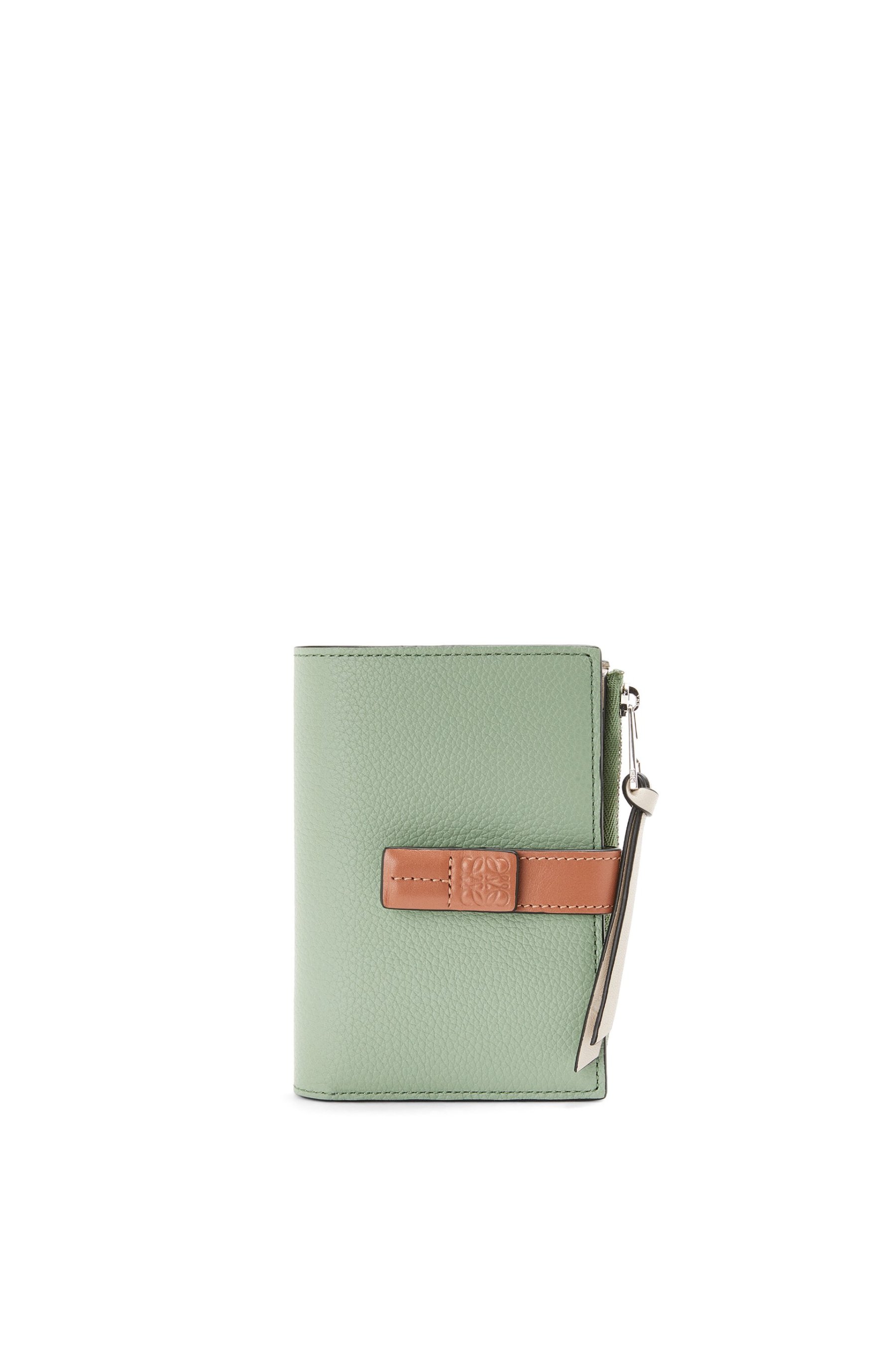 スリムジップ バイフォールド ウォレット（ソフトグレインカーフ）