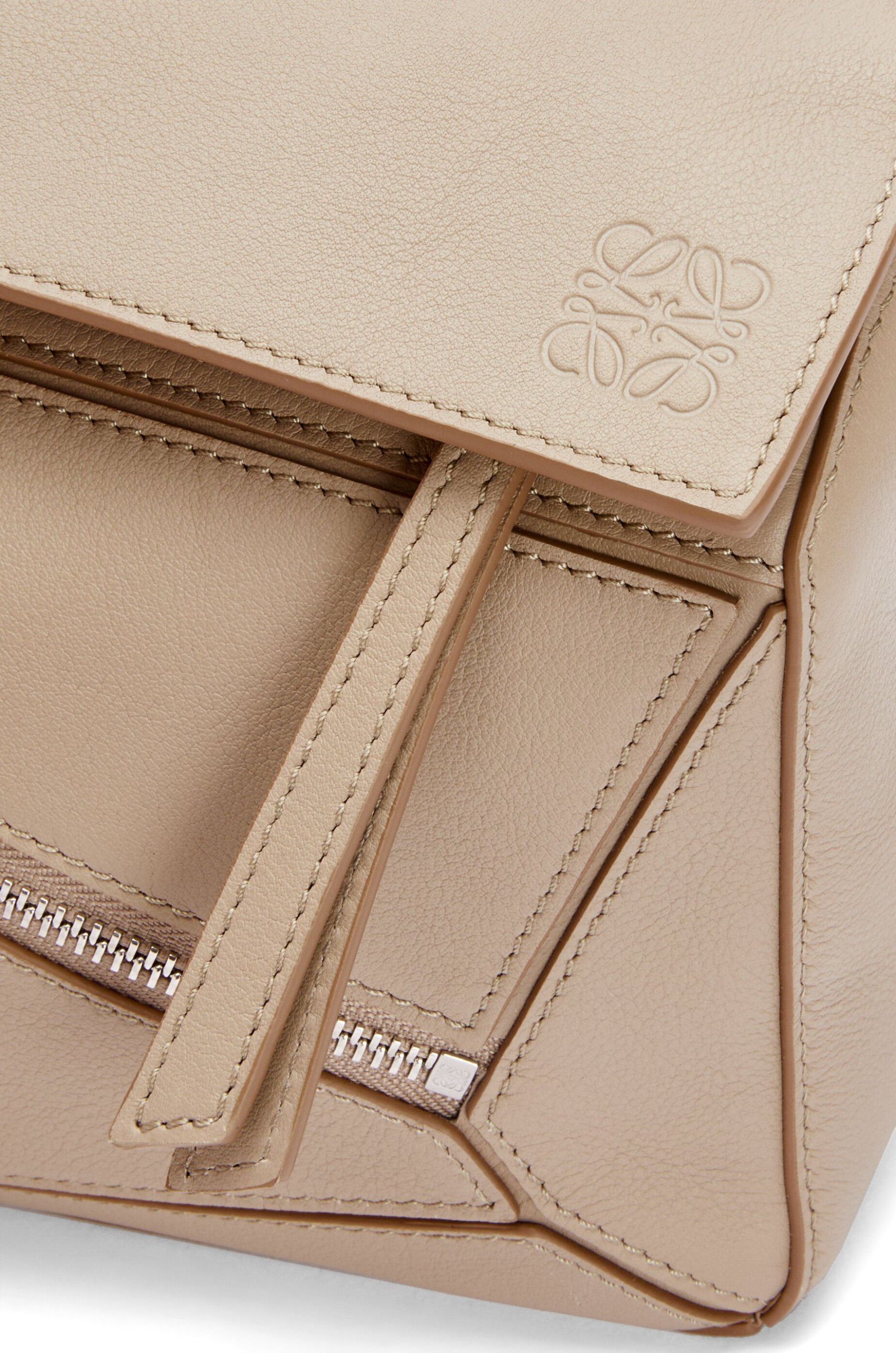 パズル バムバッグ スモール（クラシックカーフ）