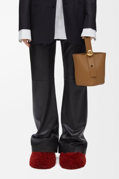 ペブル バケットバッグ ミニ（スムースカーフ）