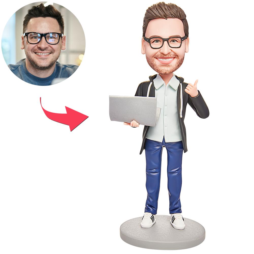 مهندس برمجيات ذكر مع نقش Bobblehead مخصص بالكمبيوتر مع النص - 