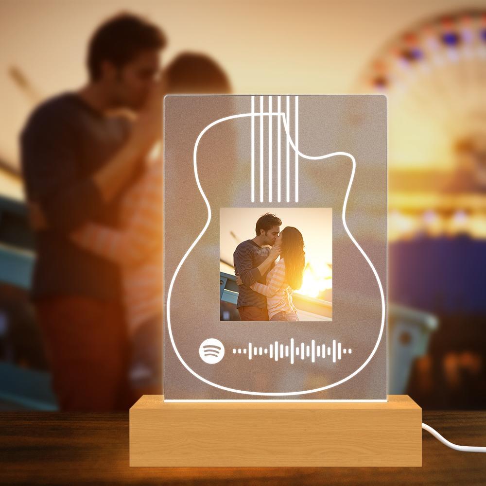إطار كود سبوتيفي قابل للمسح، لوحة موسيقية من الأكريليك غير اللامع، ضوء ليلي للزوجين - 