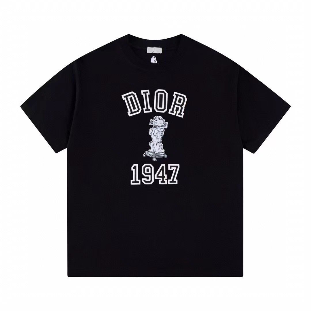 【DIOR】（ディオール）Tシャツ ご好評に付き再入荷！