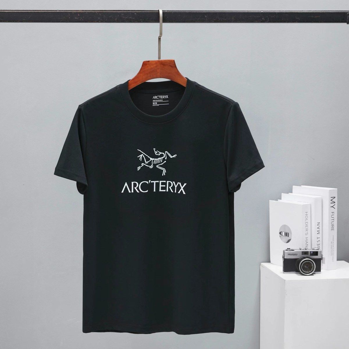 ARC’TERYX＊プリントロゴグラフィック 24SS Tシャツ ユニセックス