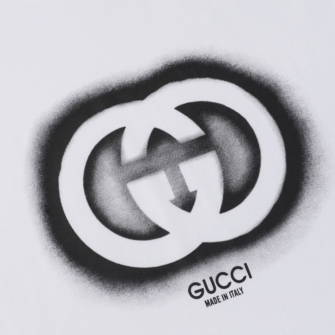【GUCCI公式旗艦店】クッチ Tシャツ ご好評に付き再入荷!
