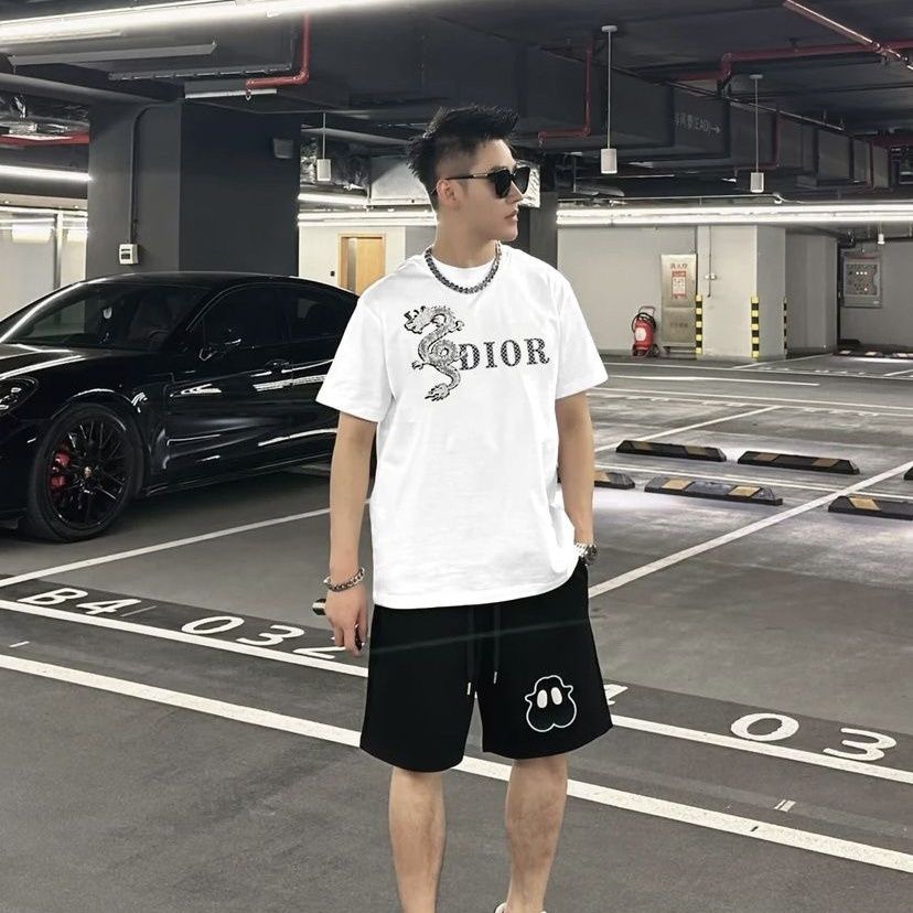 【 DIOR 公式旗艦店】ディオール Tシャツ ご好評に付き再入荷！