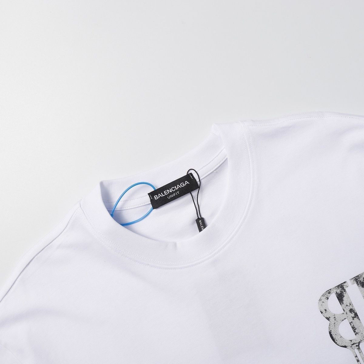 【 BALENCIAGA 公式旗艦店】 バレンシアガ Tシャツ ご好評に付き再入荷！