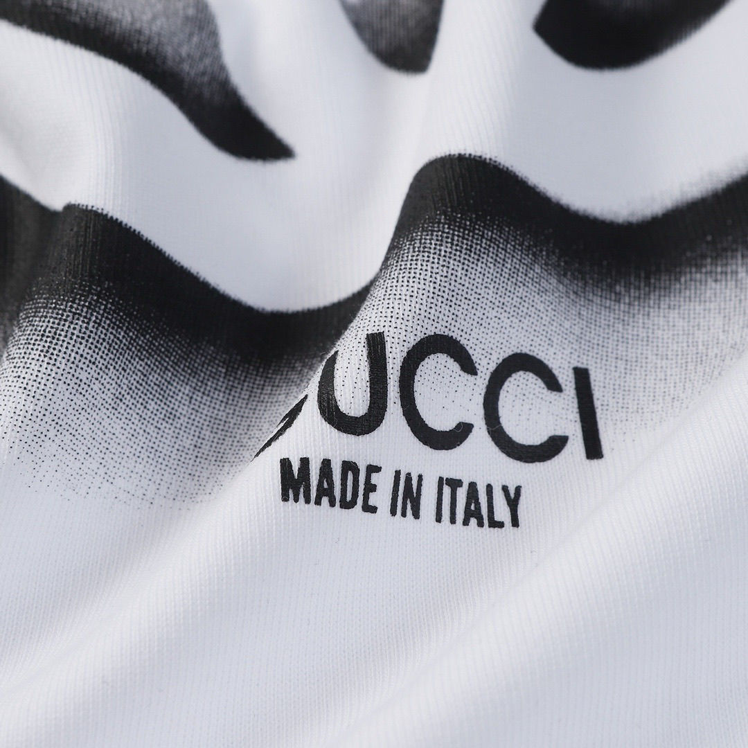 【GUCCI公式旗艦店】クッチ Tシャツ ご好評に付き再入荷!