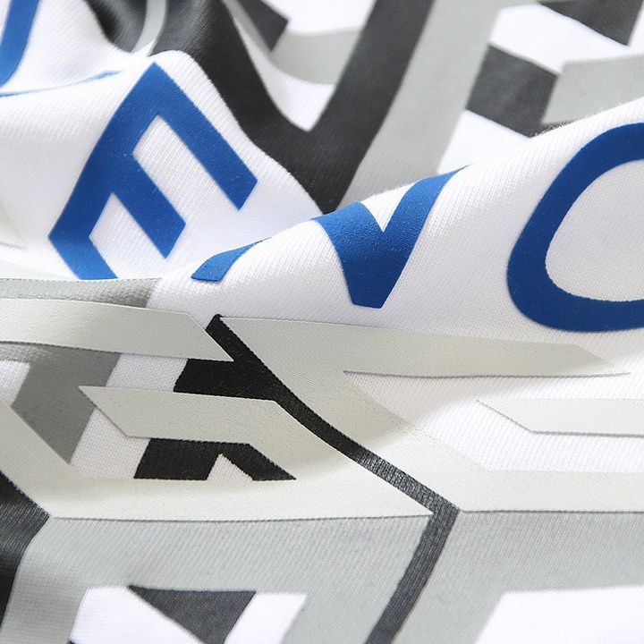 【GIVENCHY 公式旗艦店】ジバンシー Tシャツ ご好評に付き再入荷!