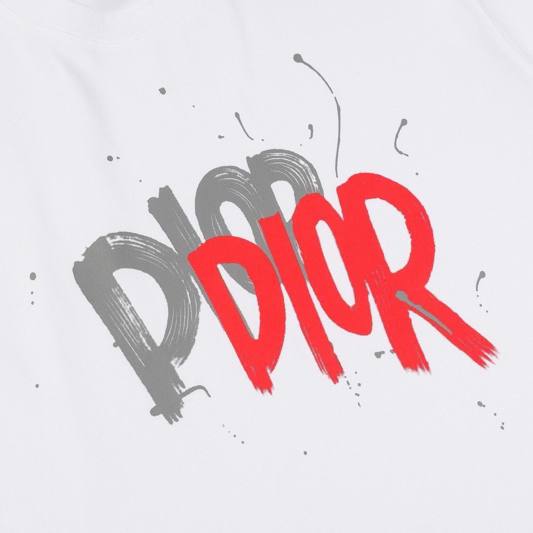 【DIOR】（ディオール）半袖 ご好評に付き再入荷！