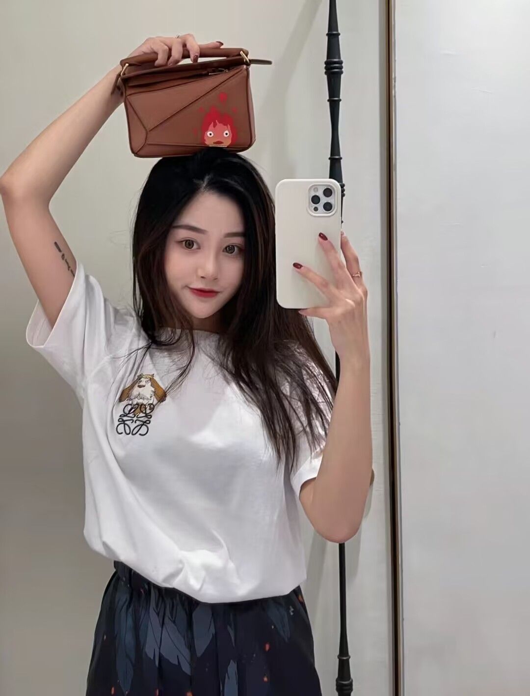 【LOEWE 公式旗艦店】(ロエベ)Tシャツ、ご好評に付き再入荷!