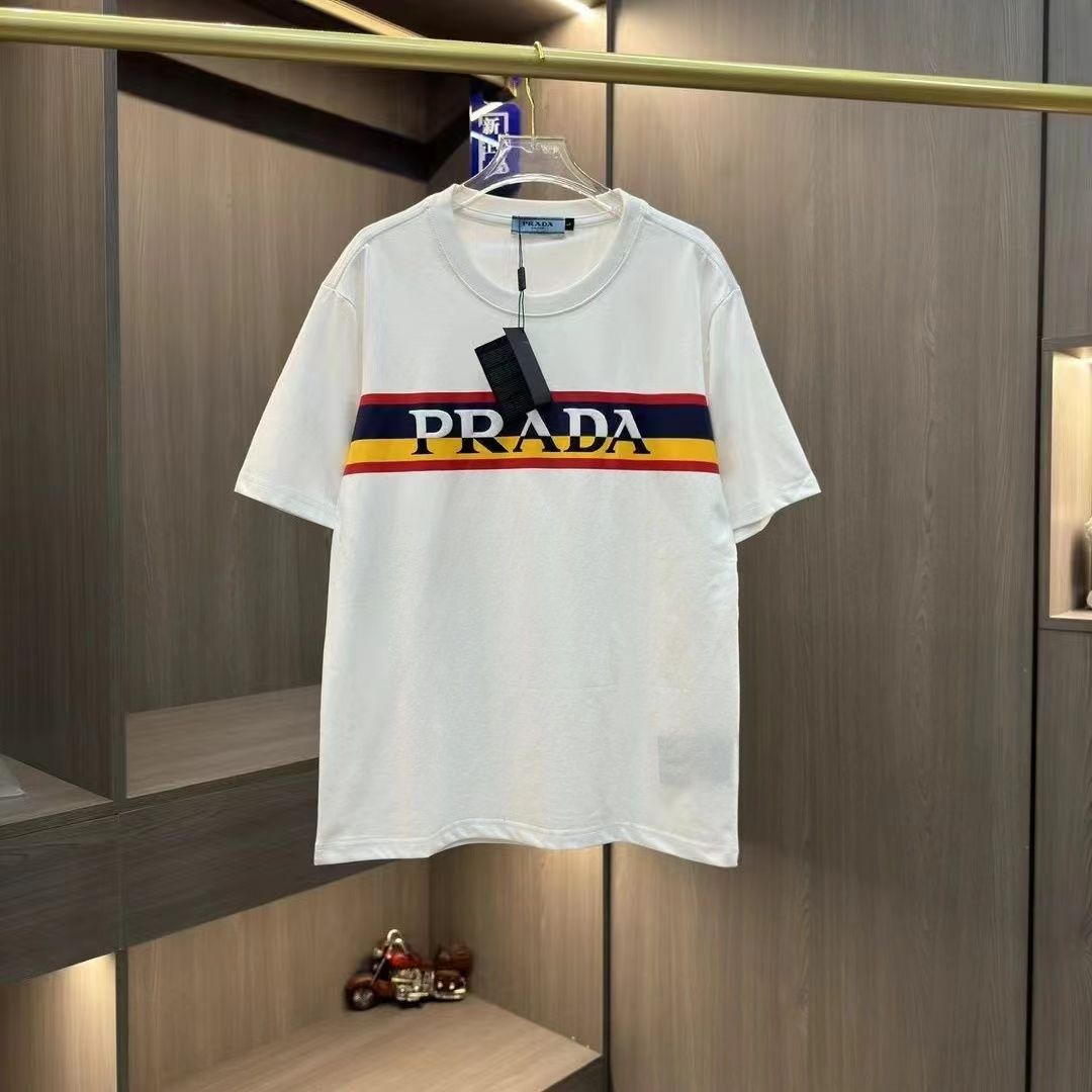 【Prada】( プラダ ) 半袖 男女兼用、ご好評に付き再入荷！