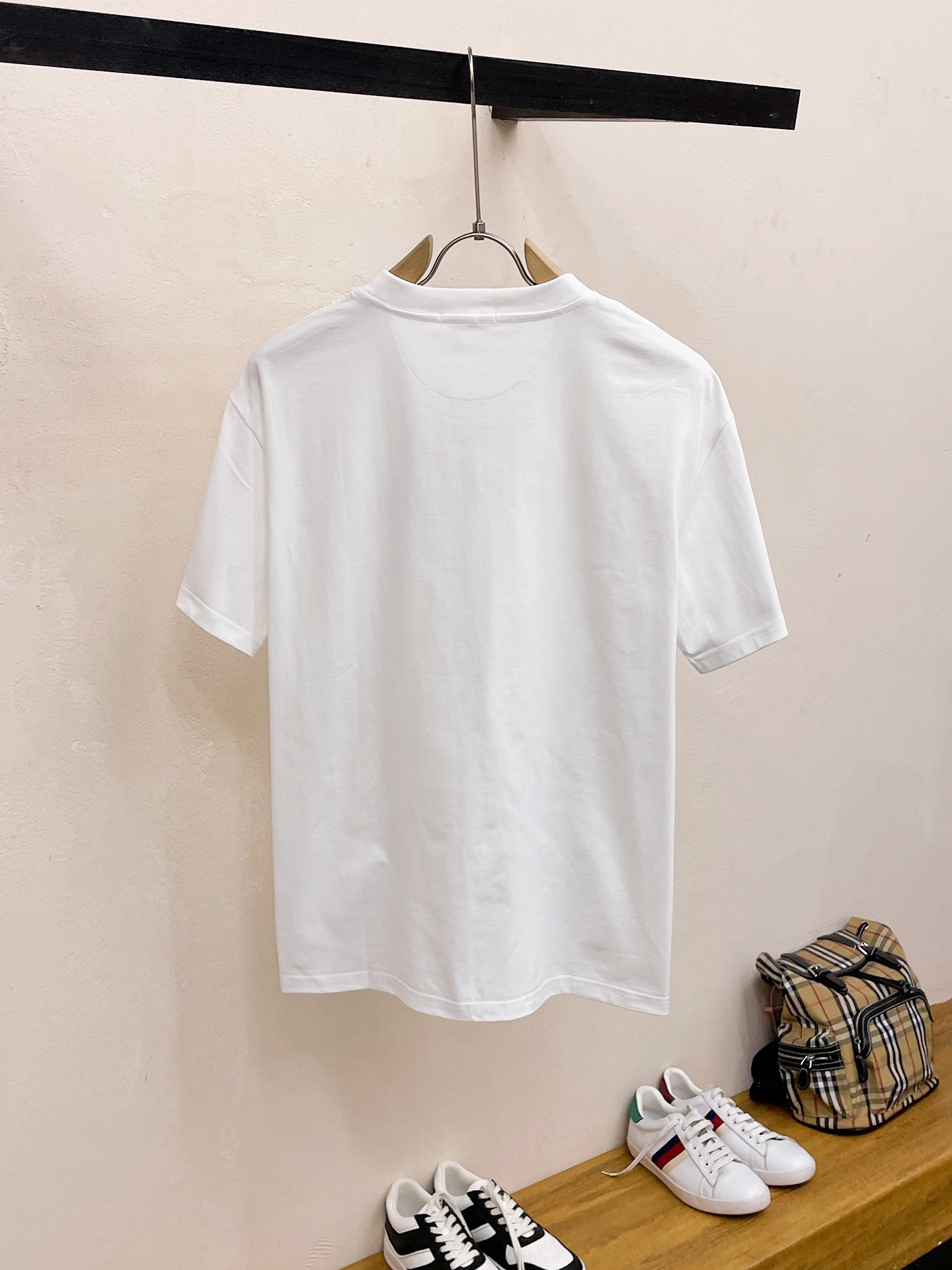 【Moncler 】（モンクレール）男女兼用、ご好評に付き再入荷！