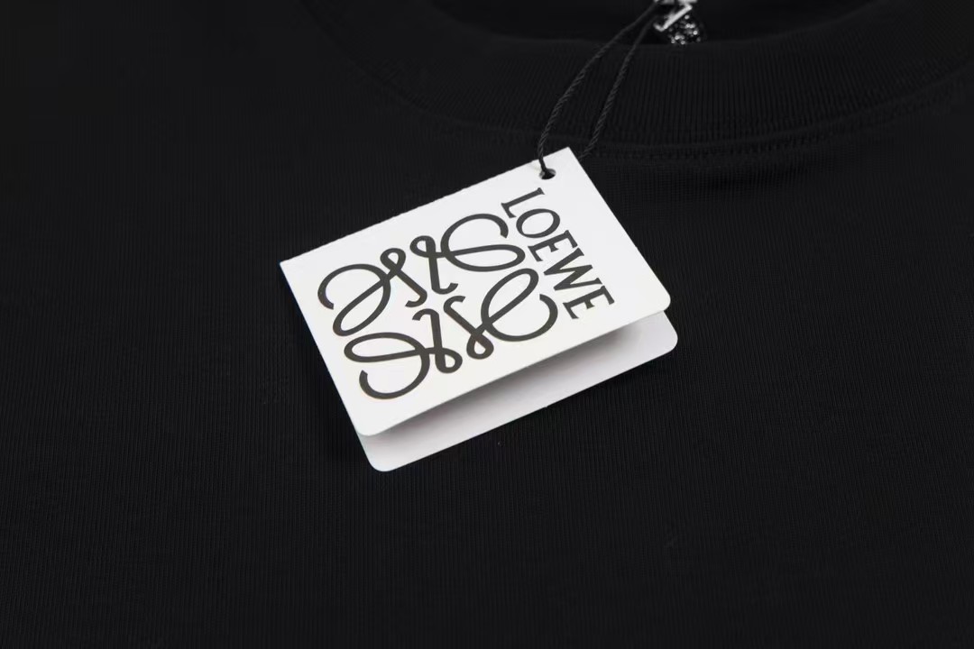 【LOEWE 公式旗艦店】（ロエベ）Tシャツ、ご好評に付き再入荷！