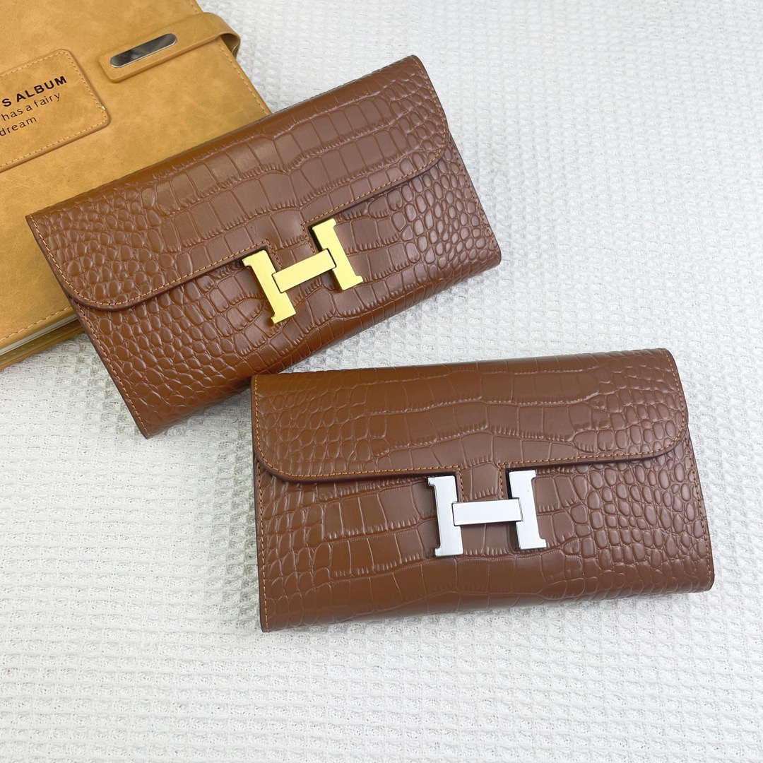 Hermes(エルメス)Constance Long Wallet 財布とクラッチバッグ