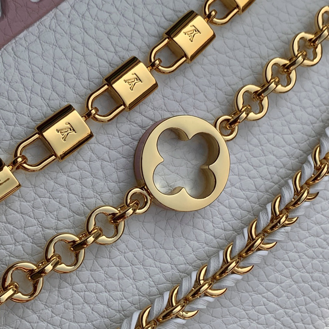 LV 2025新作 Capucinesレディース   チェーン付きハンドバッグ