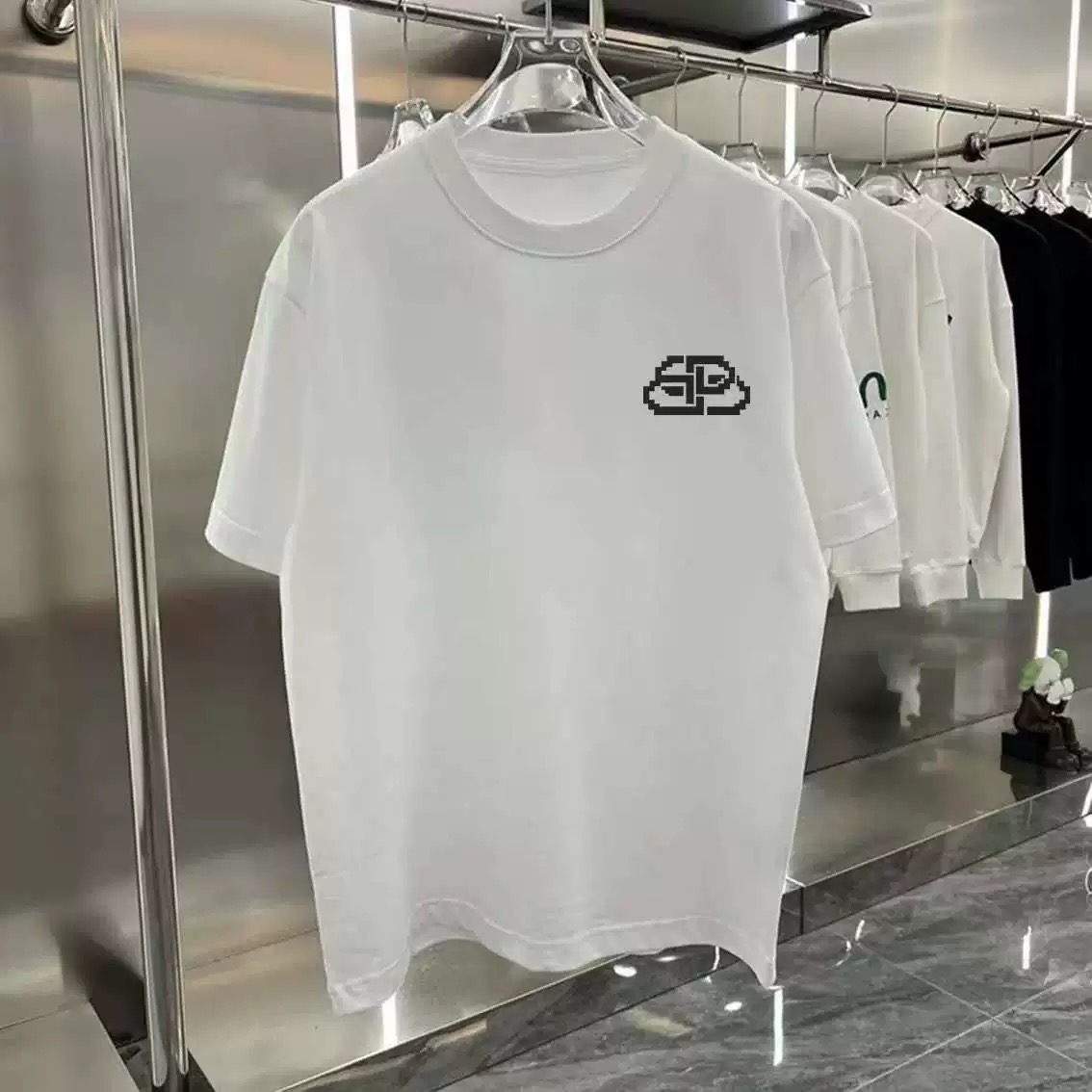 【BALENCIAGA】（バレンシアガ ）半袖 男女兼用