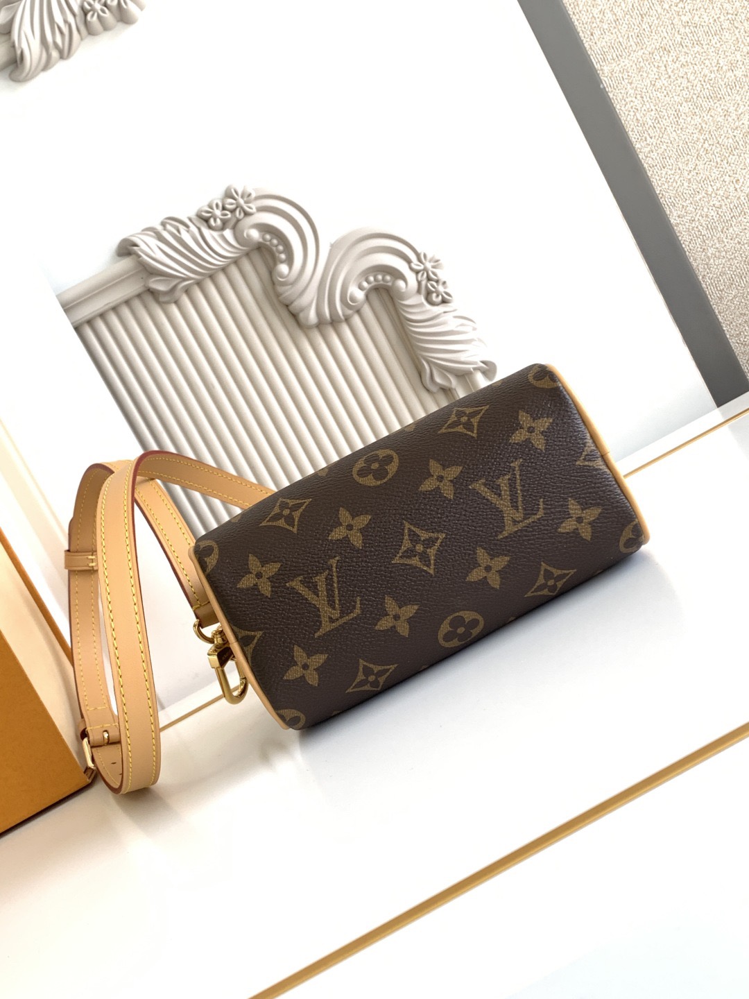 LOUIS VUITTON NANO Speedy Mini トートバッグ M81085