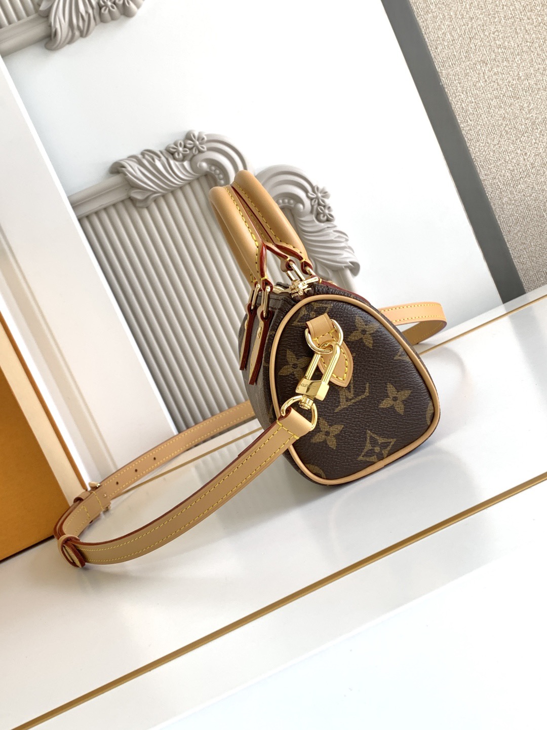 LOUIS VUITTON NANO Speedy Mini トートバッグ M81085
