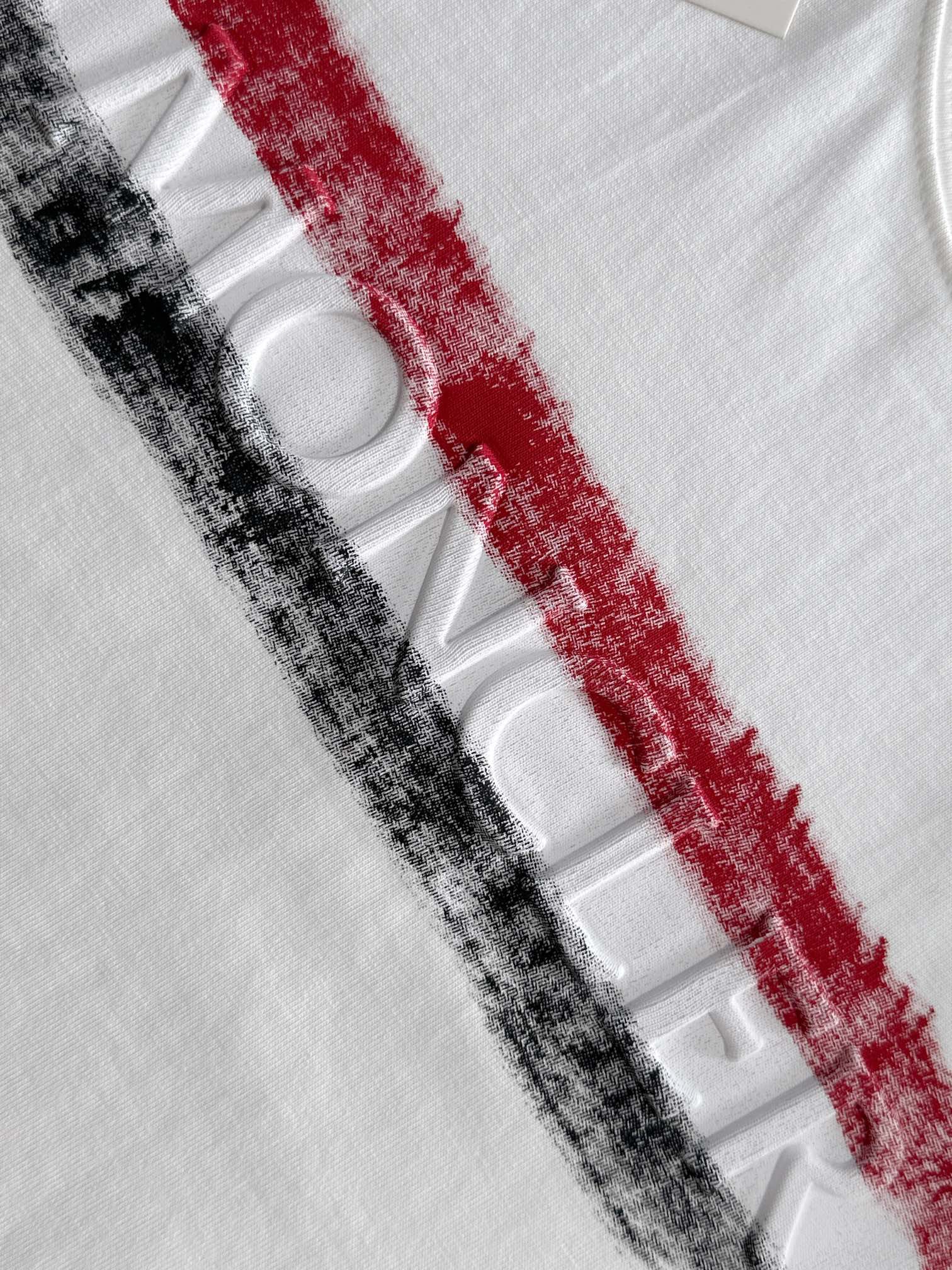 【Moncler 】（モンクレール）半袖 男女兼用Tシャツ