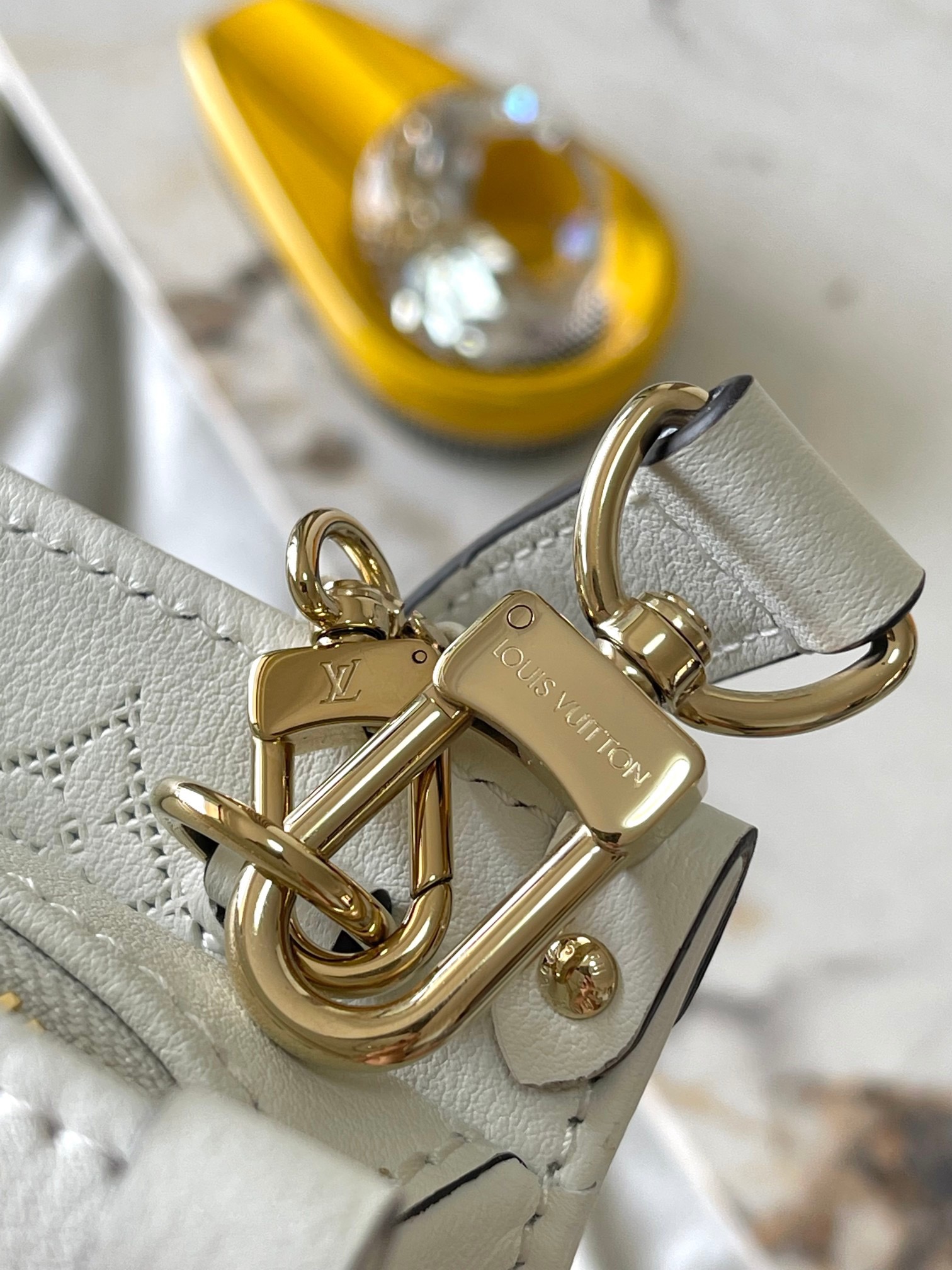 大人気モデル!!完売寸前☆ LOUIS VUITTON  Monogram ハンドバッグ M11274