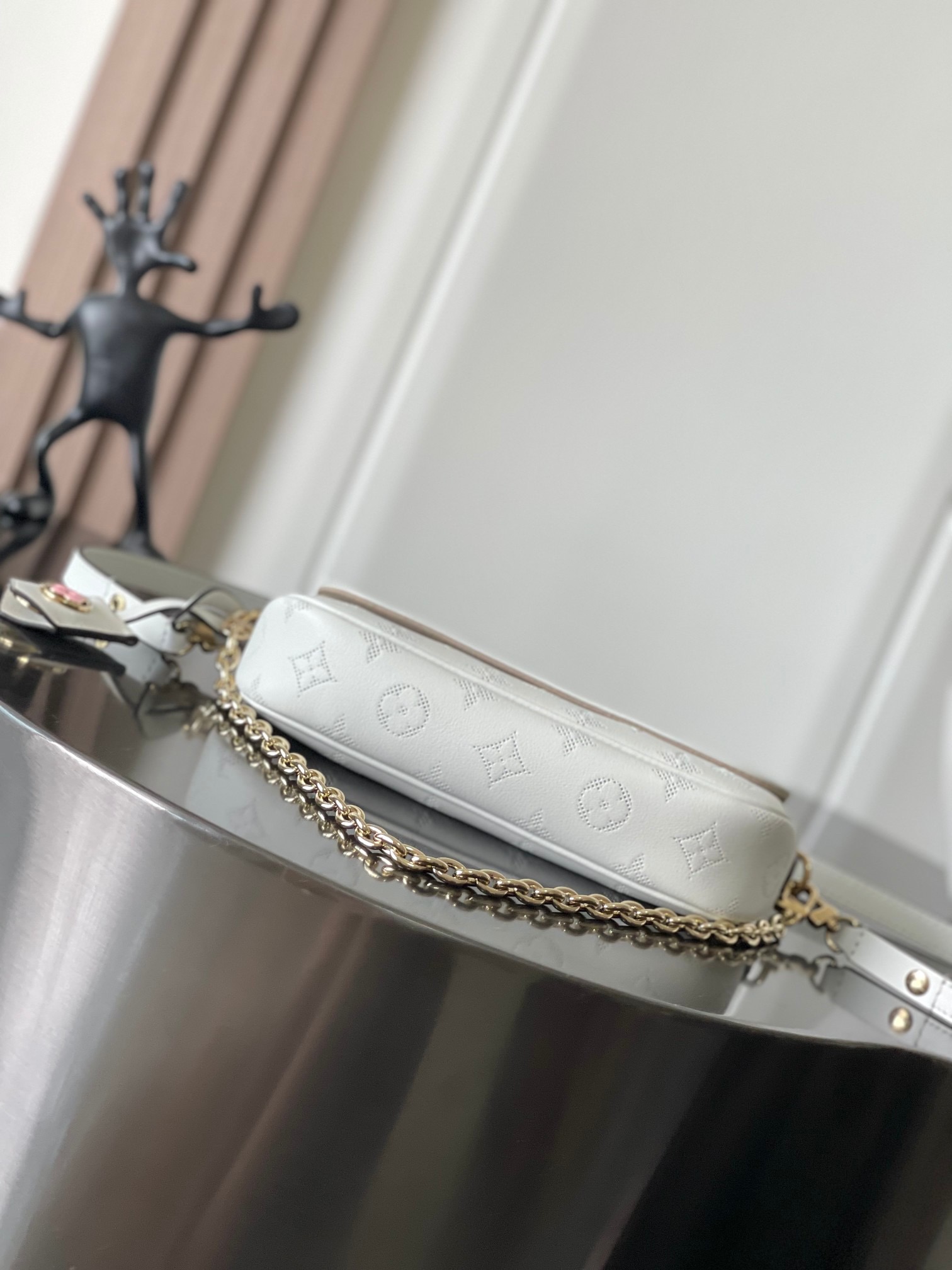 大人気モデル!!完売寸前☆ LOUIS VUITTON SAC RECOLETA ハンドバッグ M11299