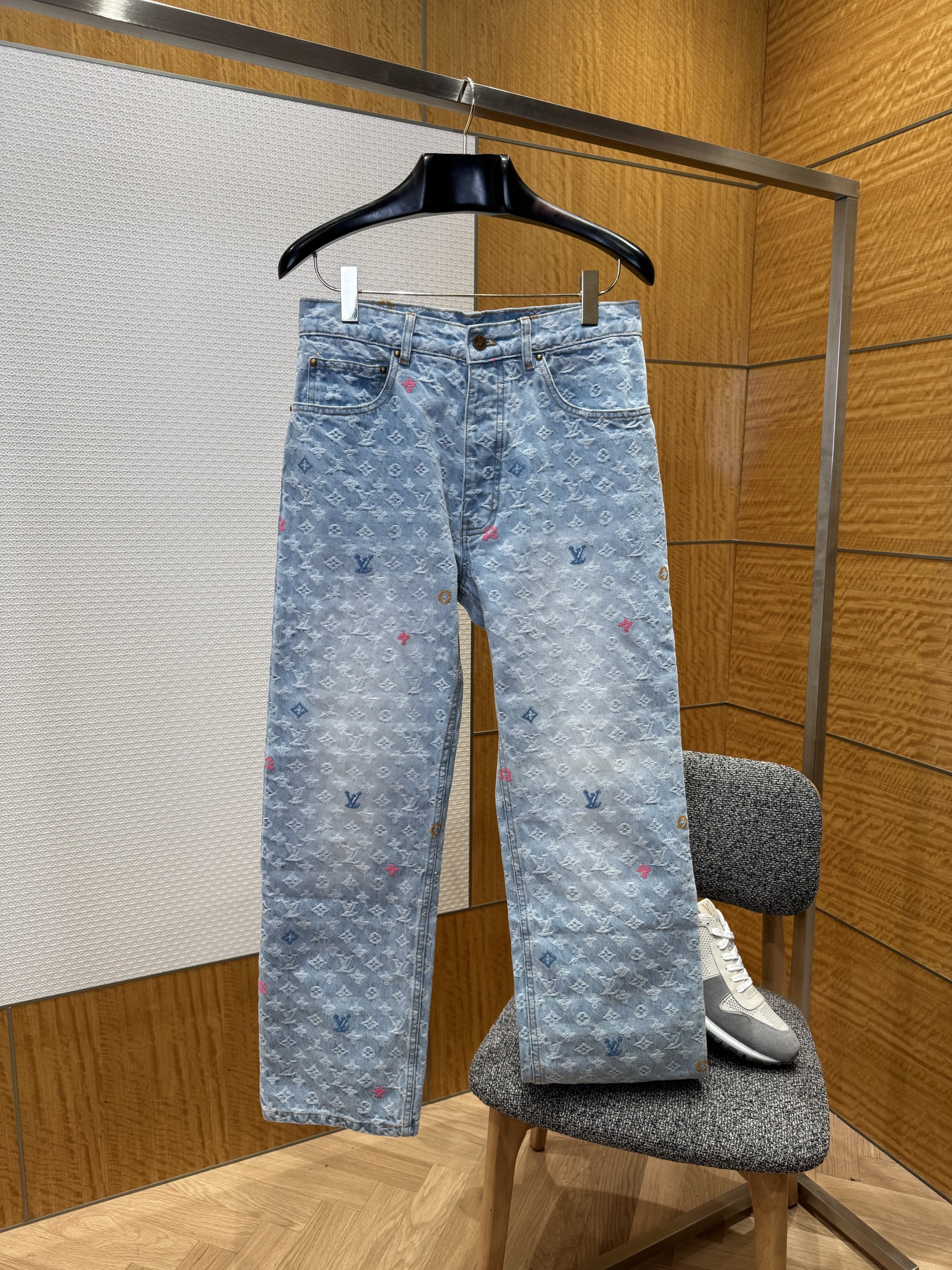 LOUIS VUITTON  Tyler共同ブランドの刺繍入りデニム・ジャケット デニム 男女兼用