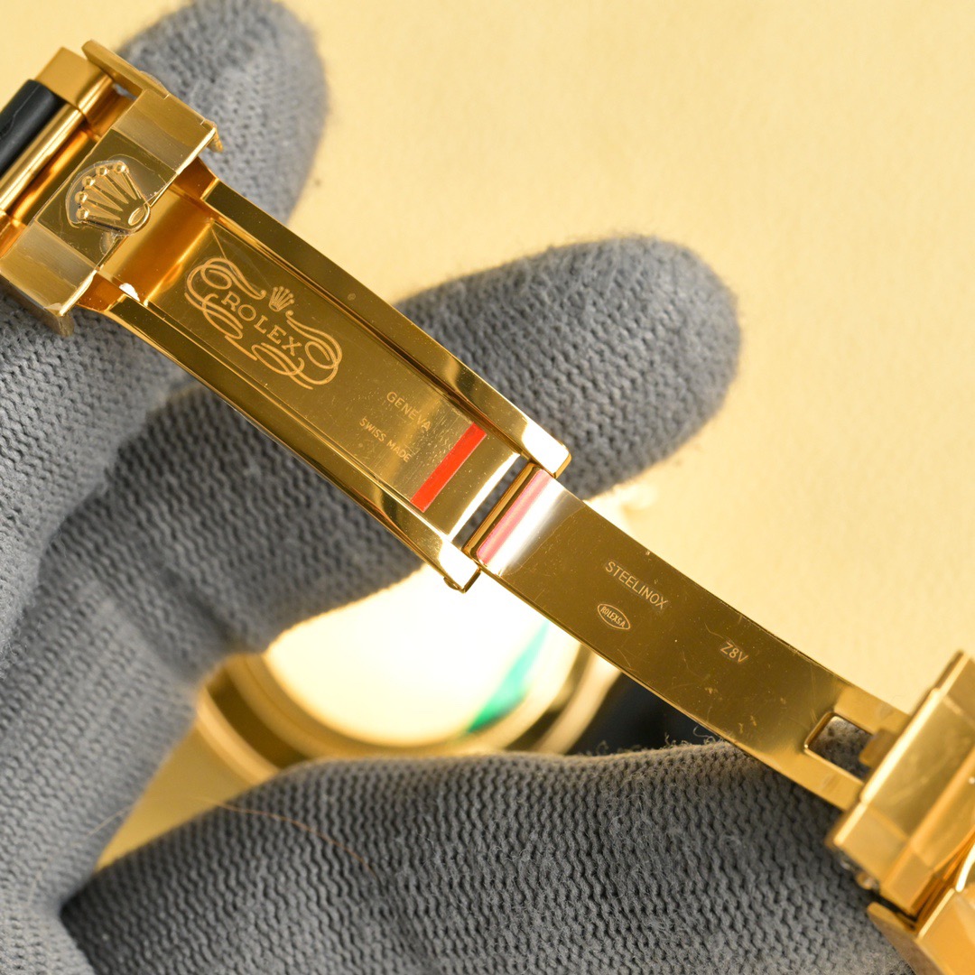 ROLEX(ロレックス)機械式腕時計 デイトナ ローズゴールド文字盤 40MM 腕時計