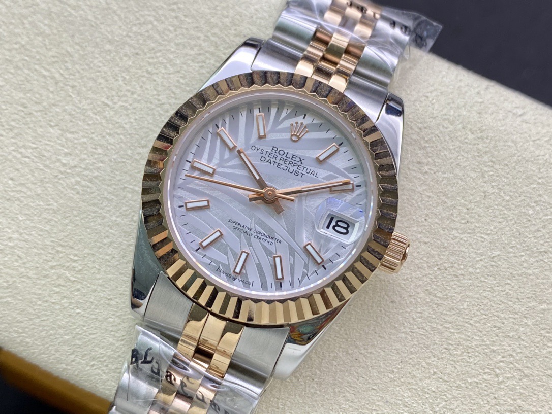 NEW 2025 ロレックス（スイスの腕時計ブランド）Rolex  Land-Dweller 40mm機械式時計 