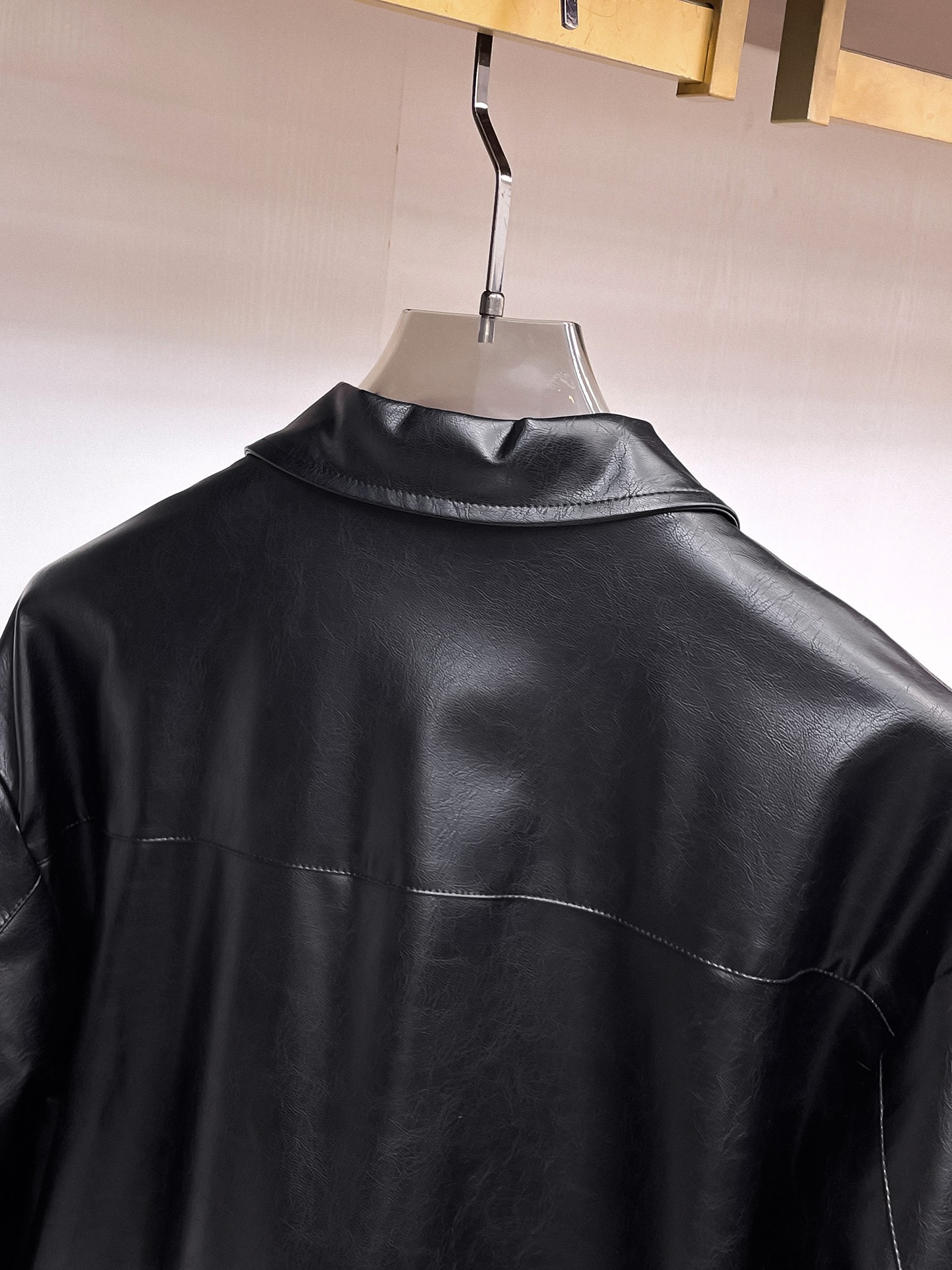 PRADA秋冬新作 トライアングルロゴ レザージャケット メンズMONCLER