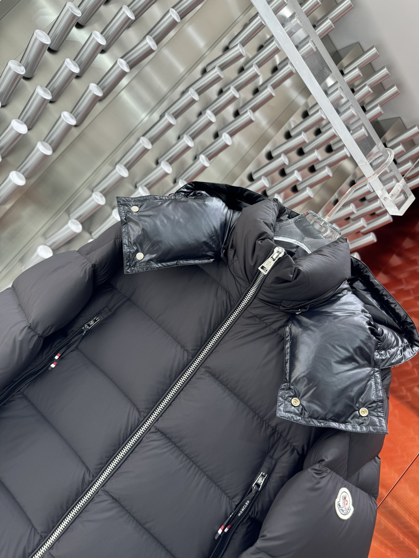 Moncler（モンクレール） 2025年最新作 ファッションデザイナーズモデル ダウンジャケット