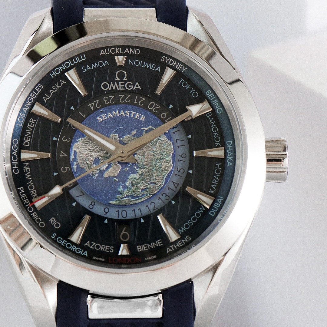 OMEGA オメガ シーマスター アクアテリア 150m 41mm 機械式腕時計