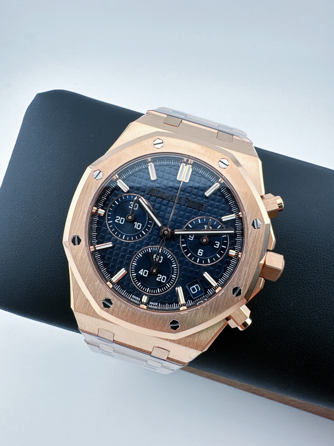 Audemars Piguet APオーデマピゲ ロイヤルオーク オフショア メンズ スポーツウォッチ ブルー