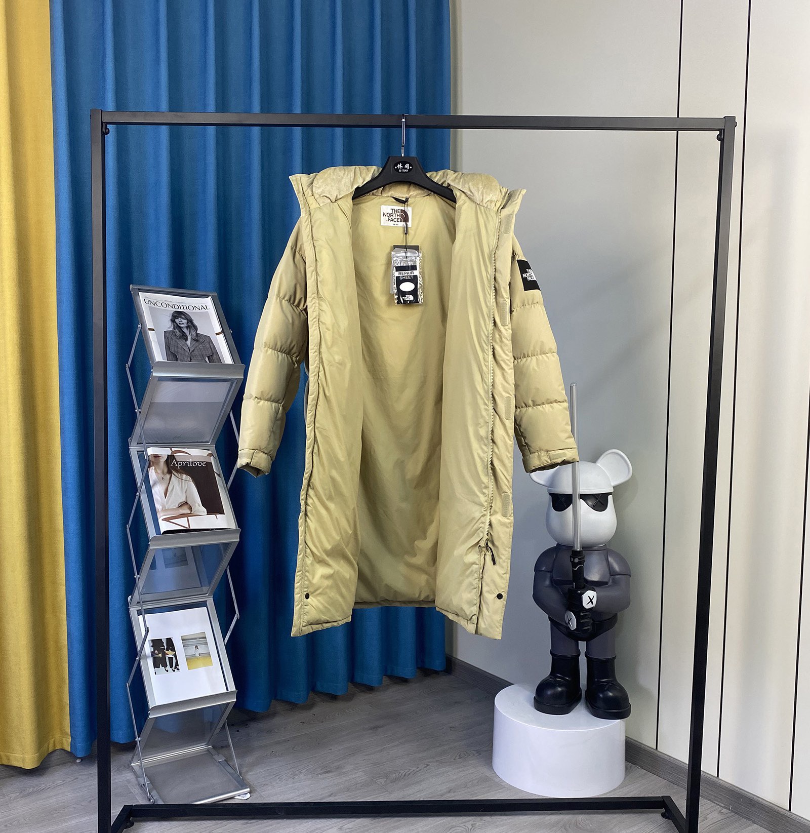 𝐓𝐡𝐞 𝐍𝐨𝐫𝐭𝐡 𝐅𝐚𝐜𝐞 F22 ノースフェイス ロングダウンコート 申ミナ（シン・ミナ）着用モデルmoncler