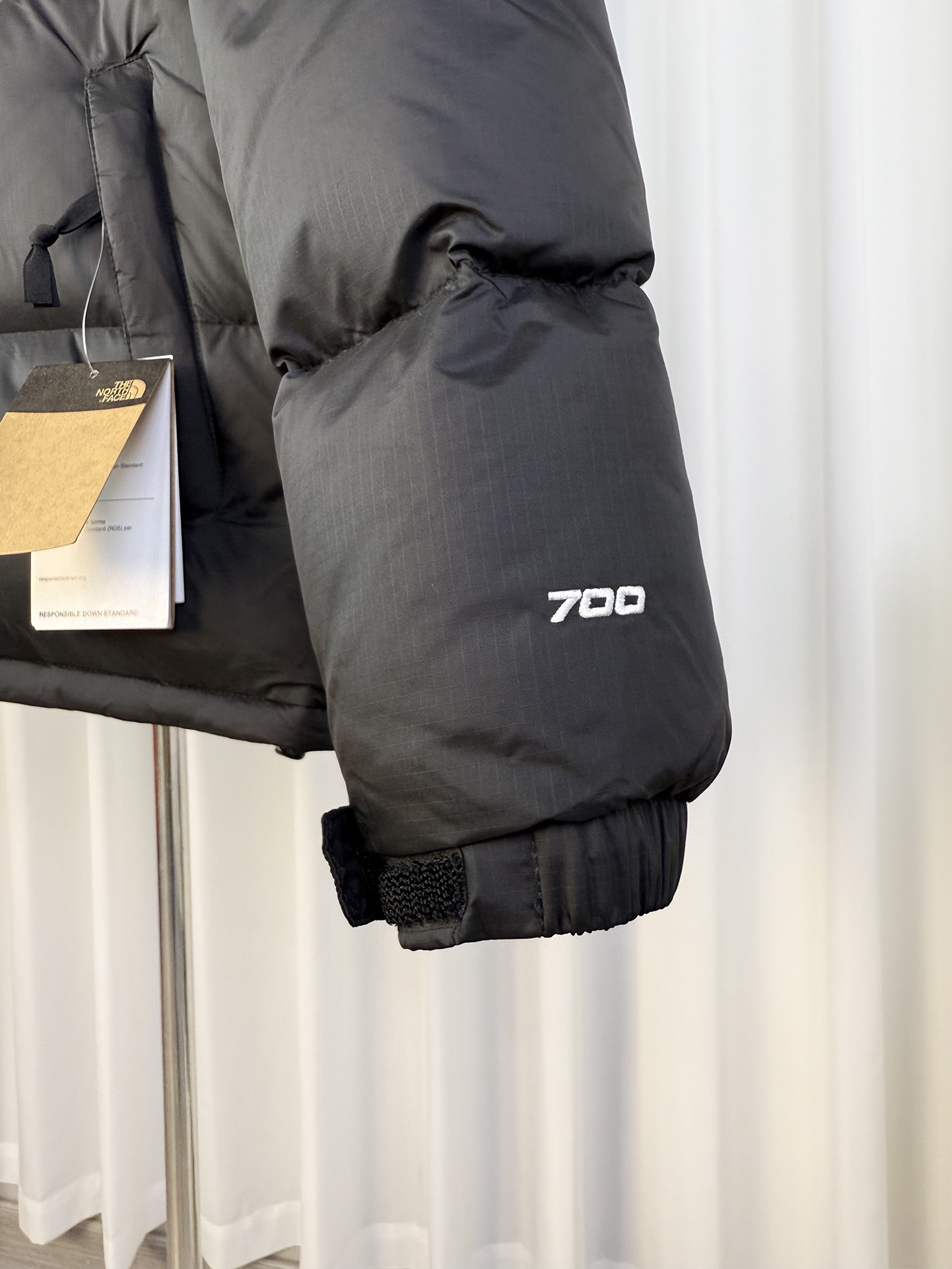 𝐓𝐡𝐞 𝐍𝐨𝐫𝐭𝐡 𝐅𝐚𝐜𝐞 1996 ノースフェイス ダウンジャケット 大人用 カップルペアモデルmoncler