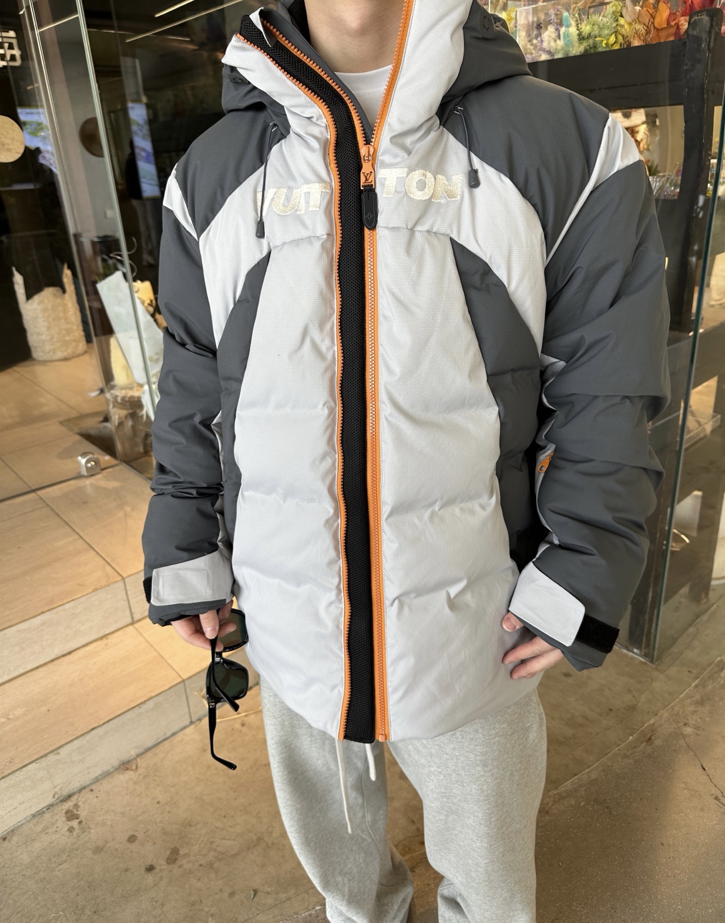 ルイ・ヴィトン スキージャケット ツートンカラー(グースダウン)スキーダウンジャケット 90グースダウン MONCLER