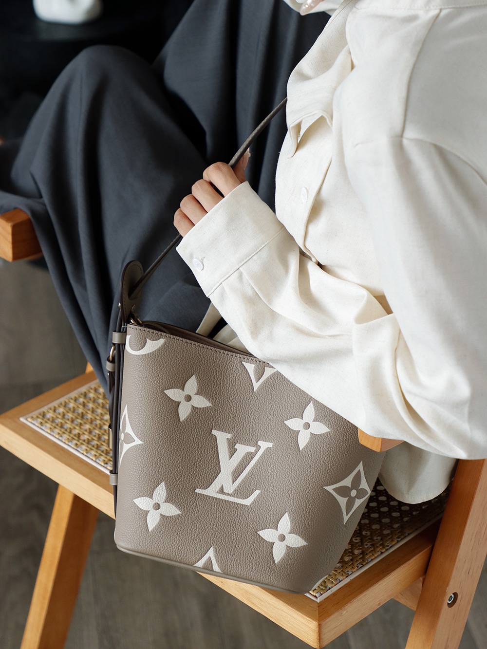 【ルイヴィトン】LV新作★大人気★2026年新作 All In BB バッグ M13480 ブラック M14356 ピンク M13045 グレー