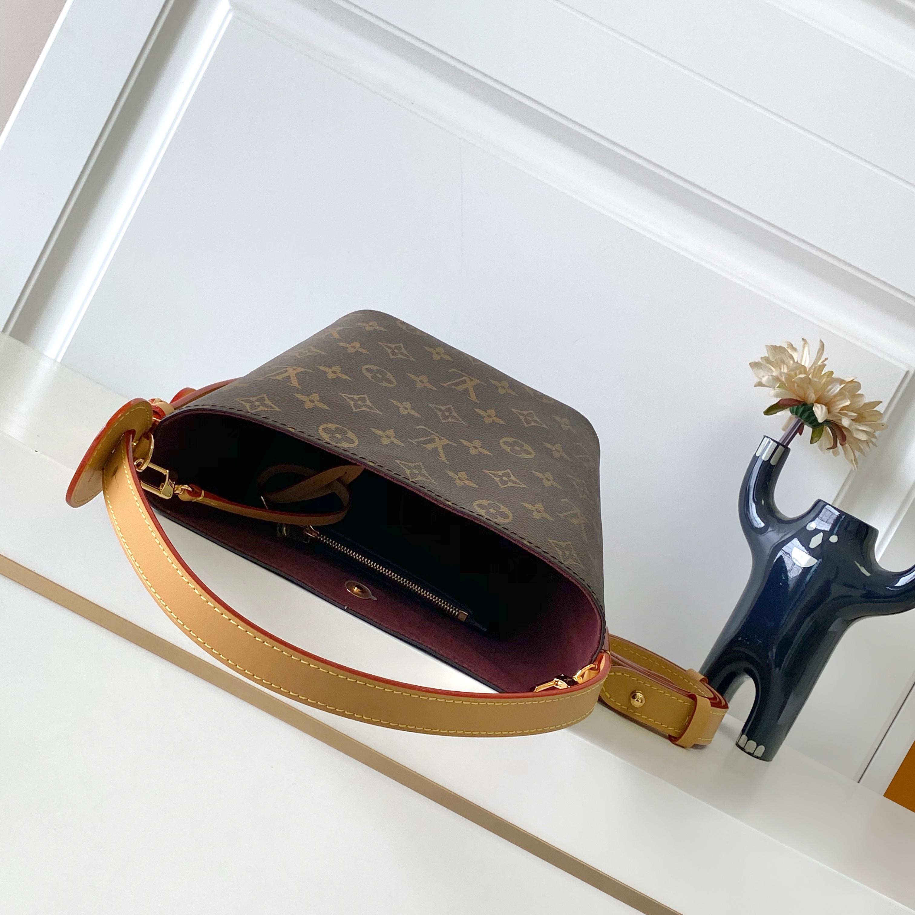 【ルイヴィトン】LV新作★大人気★2026年新作 All In BB バッグ M13480 ブラック M14356 ピンク M13045 グレー