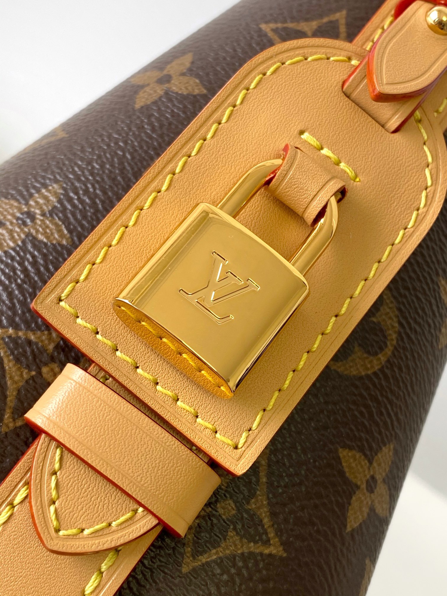 【ルイヴィトン】LV新作★大人気★2026年新作 All In BB バッグ M13480 ブラック M14356 ピンク M13045 グレー