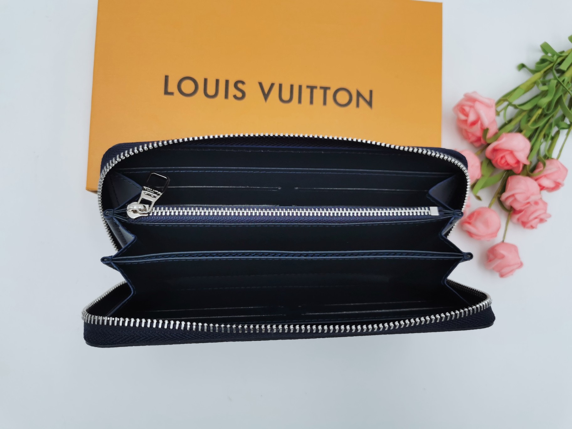 日本完売【LV】 Brazza お財布 M80466財布 