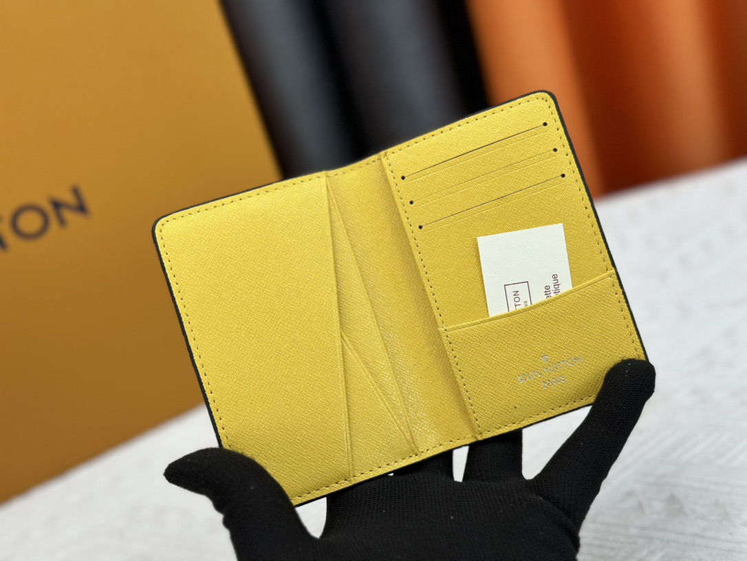 日本完売【LV】 ポルトフォイユ・ブラザ NM　ターコイズ  N40614財布 