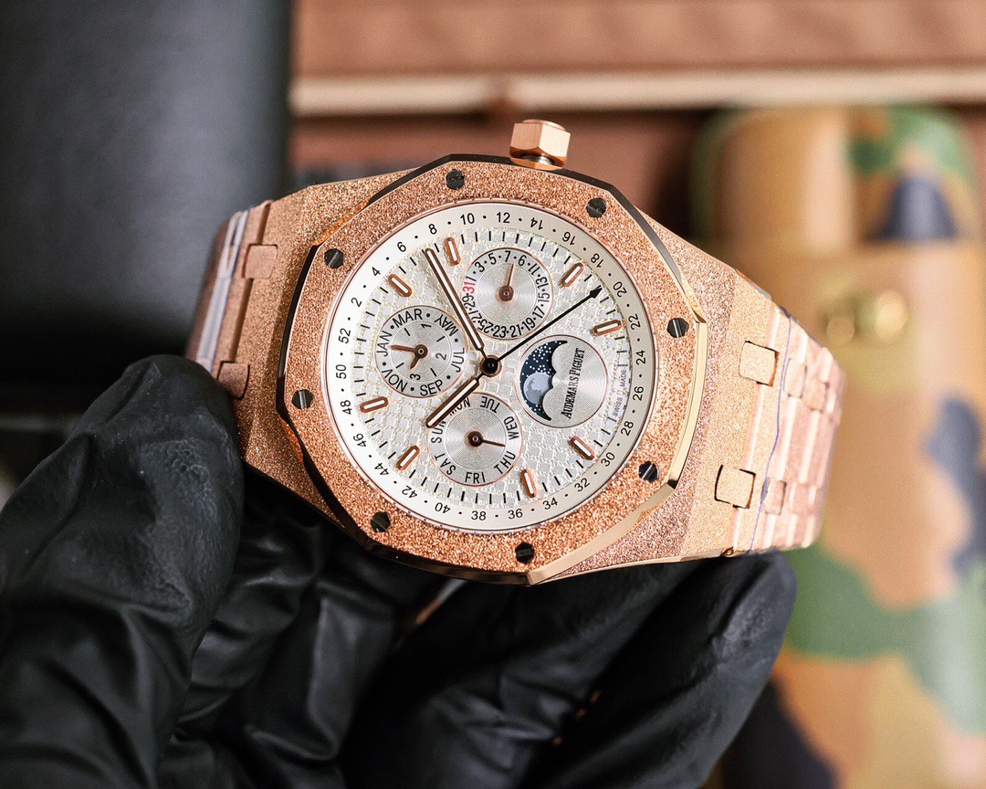Audemars Piguet AP オーデマピゲ ロイヤルオーク シリーズ 複雑機能万年暦腕時計 26574ST.OO.1220ST.01 