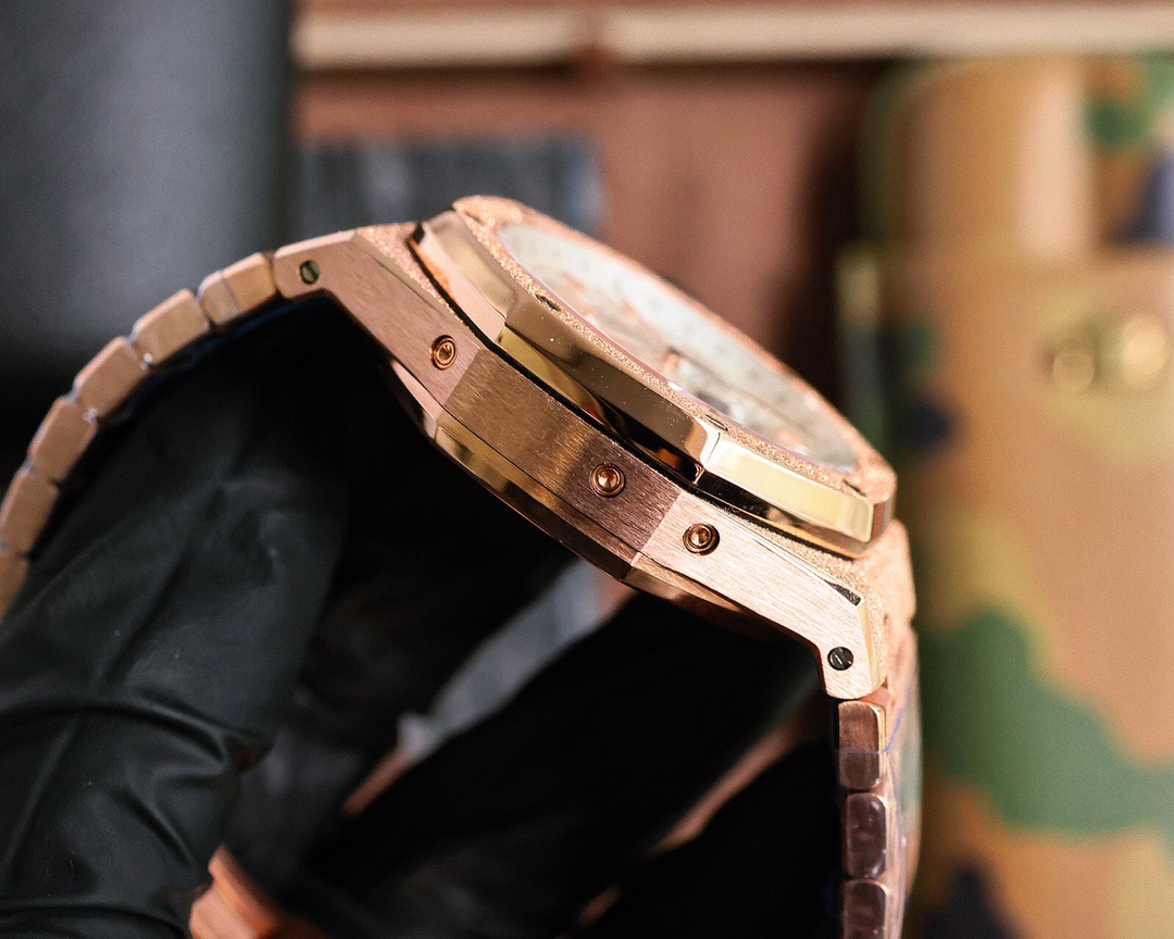 Audemars Piguet AP オーデマピゲ ロイヤルオーク シリーズ 複雑機能万年暦腕時計 26574ST.OO.1220ST.01 