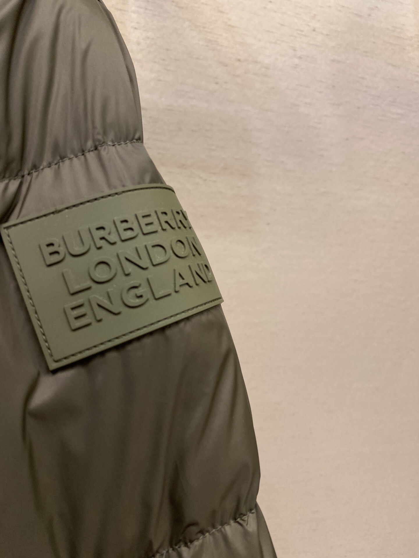BURBERRY 2025年新作 バーバリー 2025SS ダウンジャケット 90%ホワイトグースダウン ダウンコート moncler