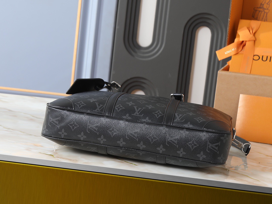 ルイ・ヴィトン LV 2026新作 M46457-40445-40444 Voyage メンズショルダーバッグ 小サイズブリーフケース