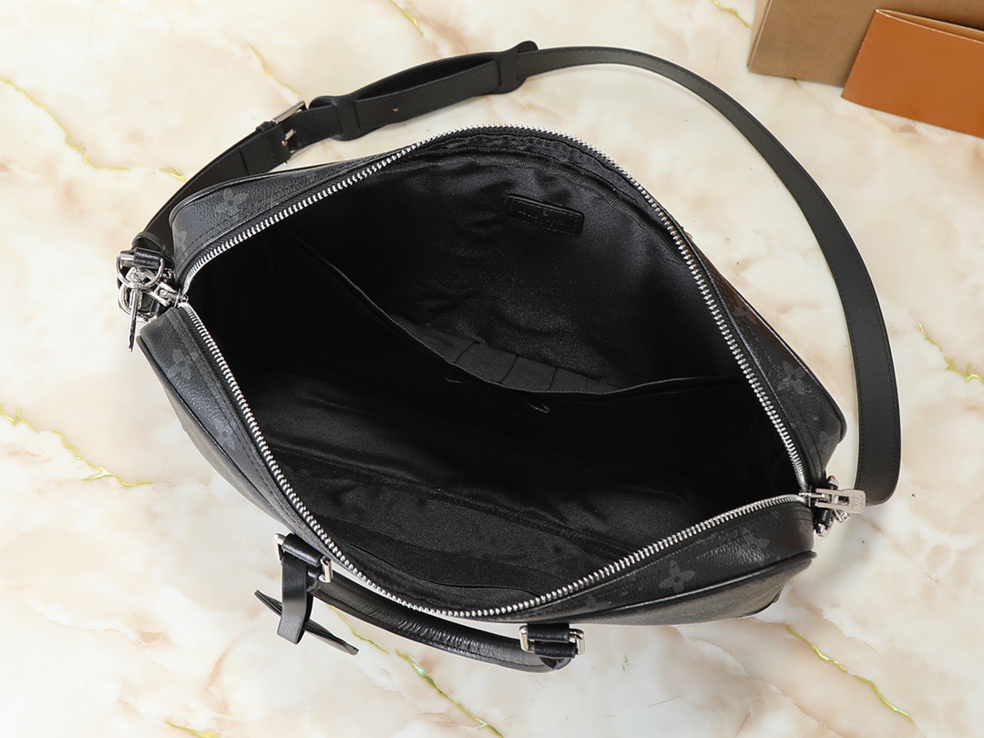 ルイ・ヴィトン LV 2026新作 M46457-40445-40444 Voyage メンズショルダーバッグ 小サイズブリーフケース