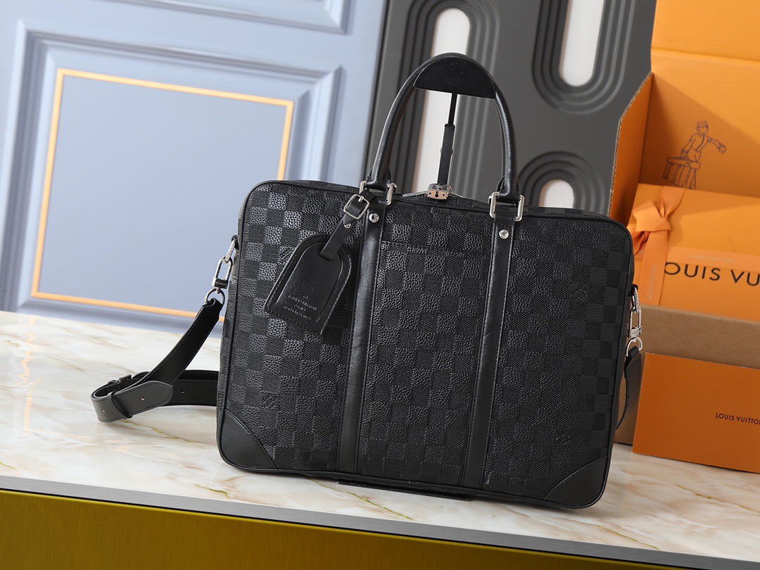 ルイ・ヴィトン LV 2026新作 M46457-40445-40444 Voyage メンズショルダーバッグ 小サイズブリーフケース