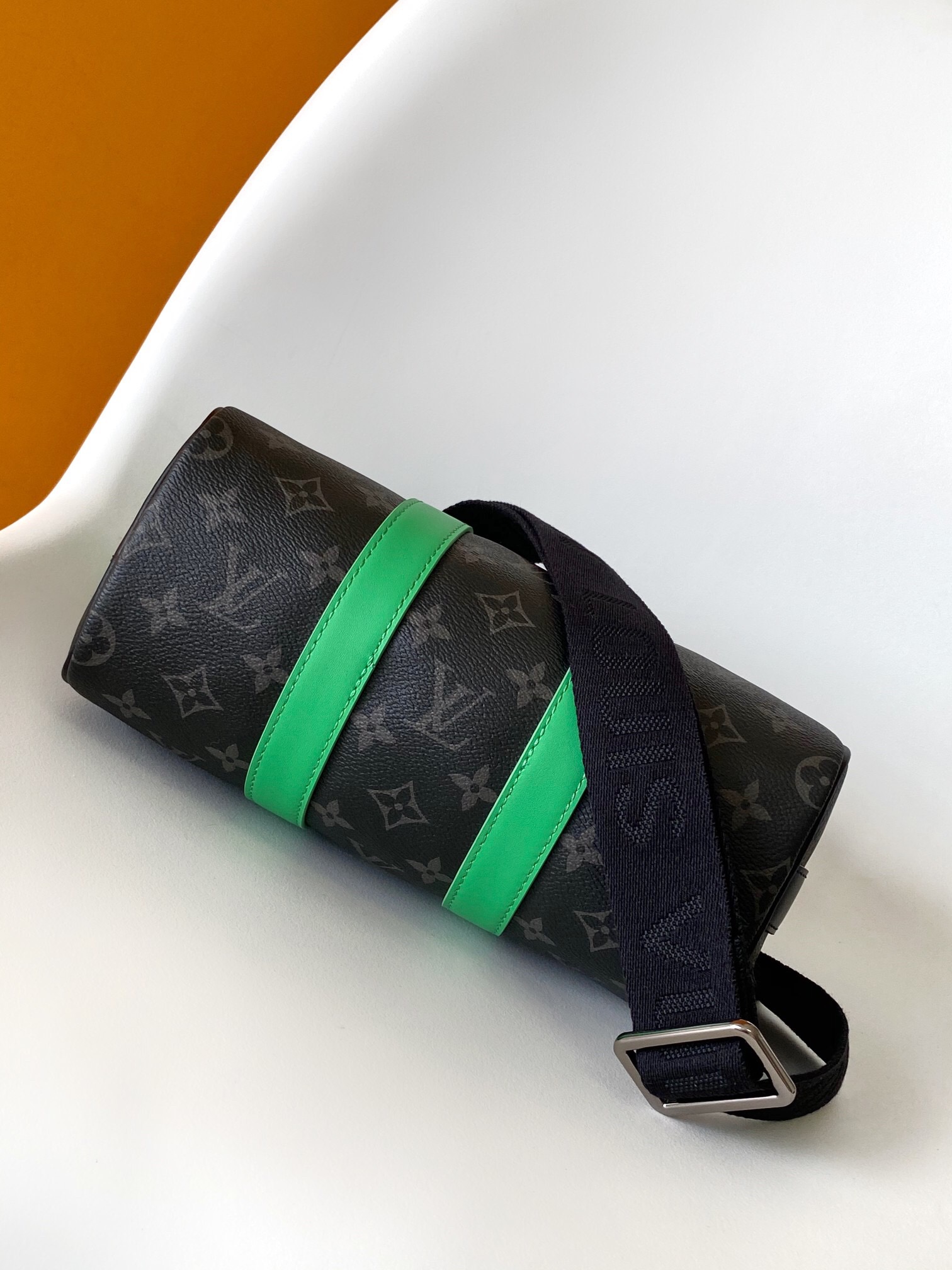 LV 2026新作ルイ・ヴィトン キーポル 25 ハンドバッグ（Sサイズ）M25885